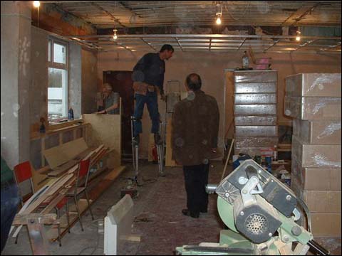 ceiling on stilts