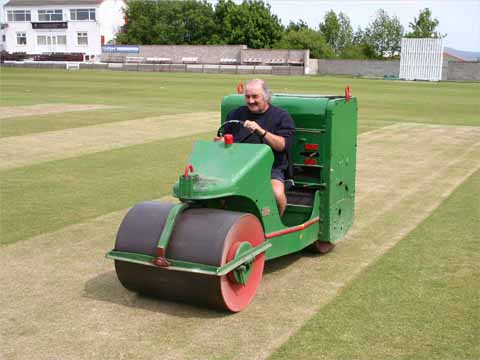 Ian on the roller