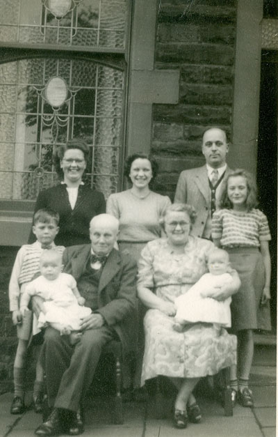 The Ormerod family in 1952